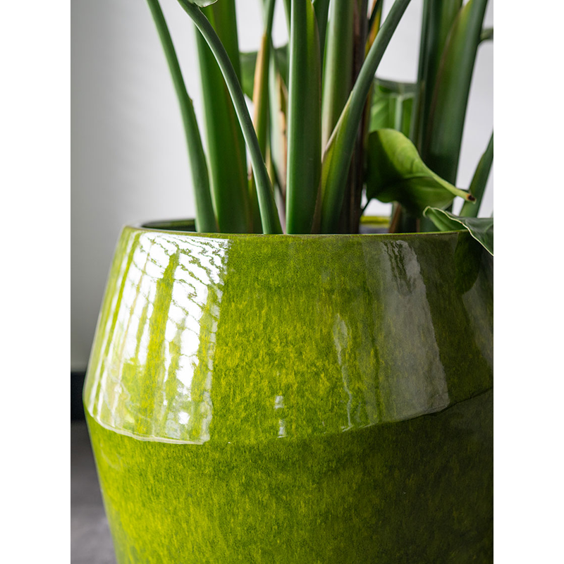 Eddy Vase Pear
