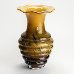 Lipari vaas geel.png